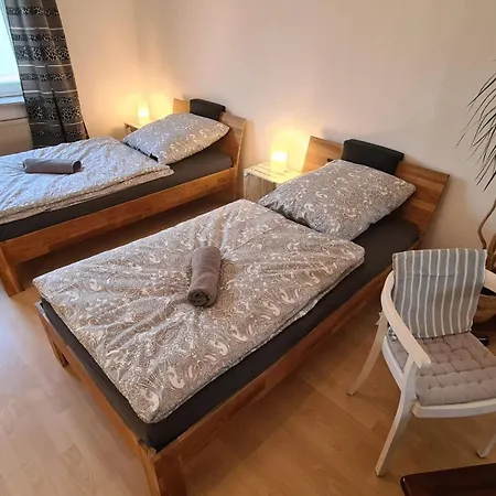 Appel Quarto em Acomodações Particulares *